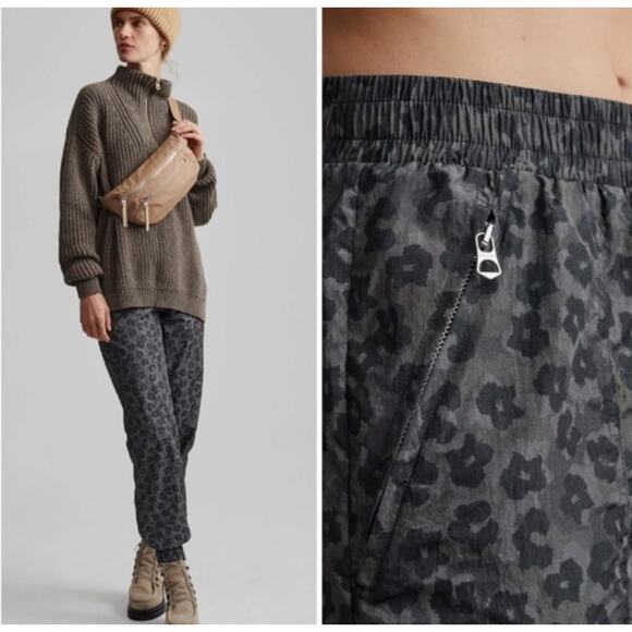 Varley Pants - NWT VARLEY BECKETT Camo PANT Size medium
